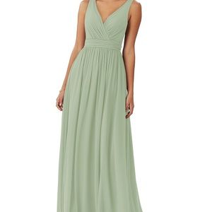 Azazie Dusty Sage Bridesmaid Dress - NEVER WORN - TAGS - Size 6